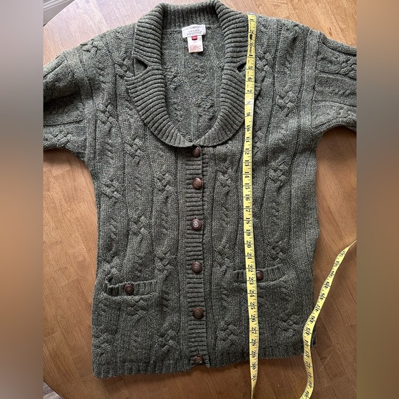 Susan Bristol 100% Shetland Wool Green Cable Cardigan Vintage 90s Medium - Picture 6 of 9
